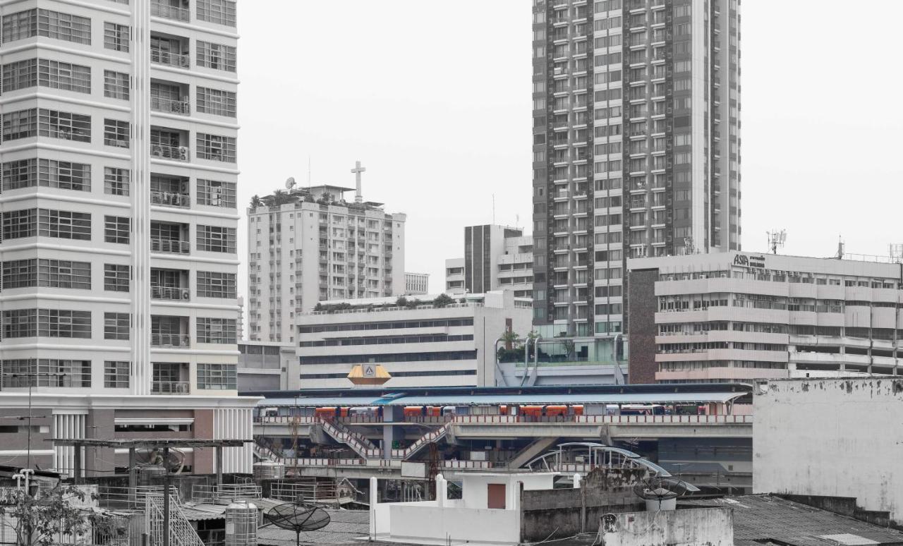 Clean Comfy Cozy Easy To Go Siam Paragon And Chatuchak Market Apartment *